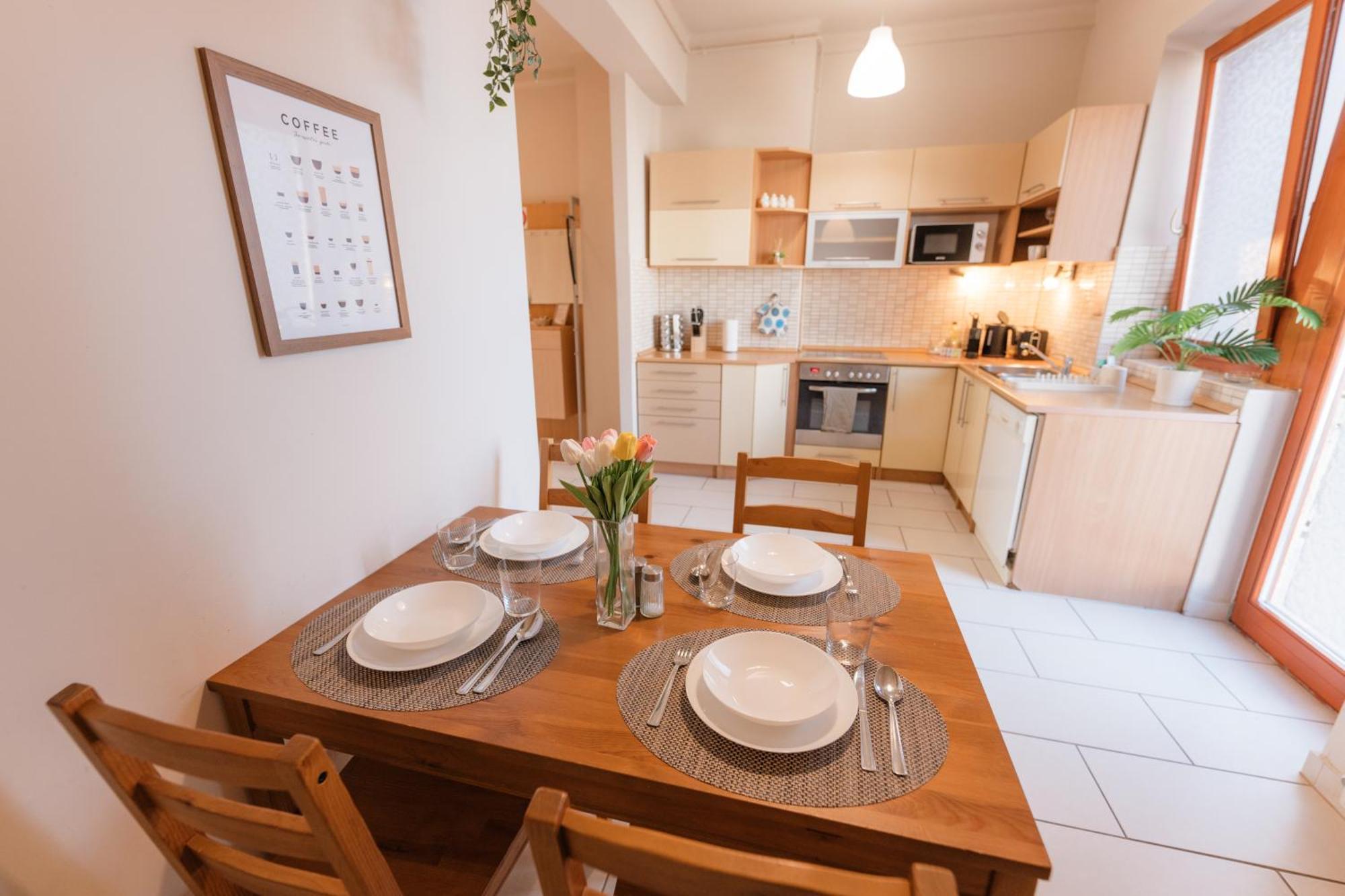 Panorama Apartment Gyor Exterior photo