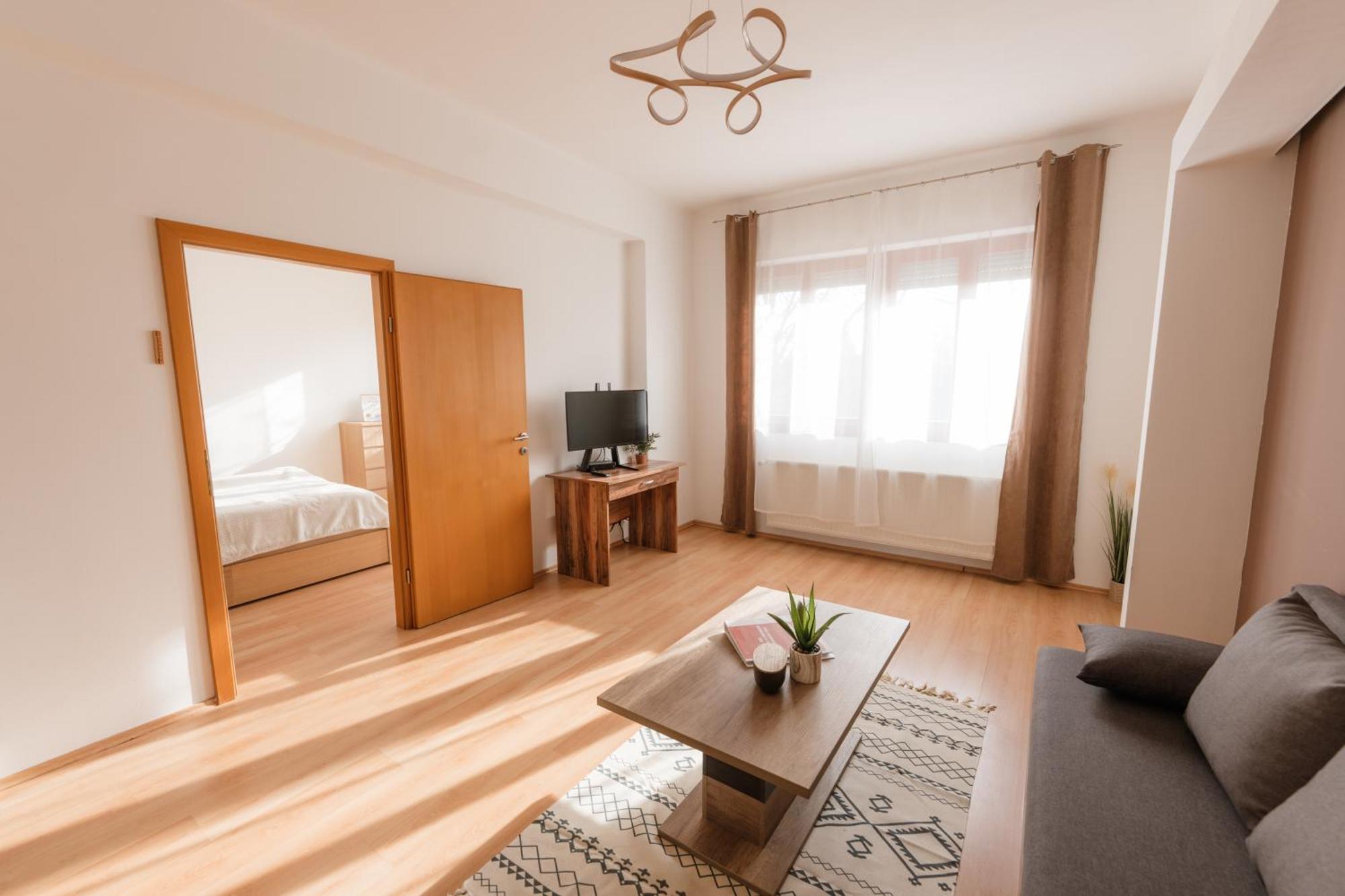 Panorama Apartment Gyor Exterior photo